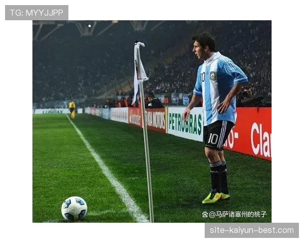 角球旗杆能随便移动吗？规则拆解告诉你正确操作方式